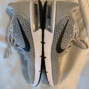 Nike airmax running shoes size 10